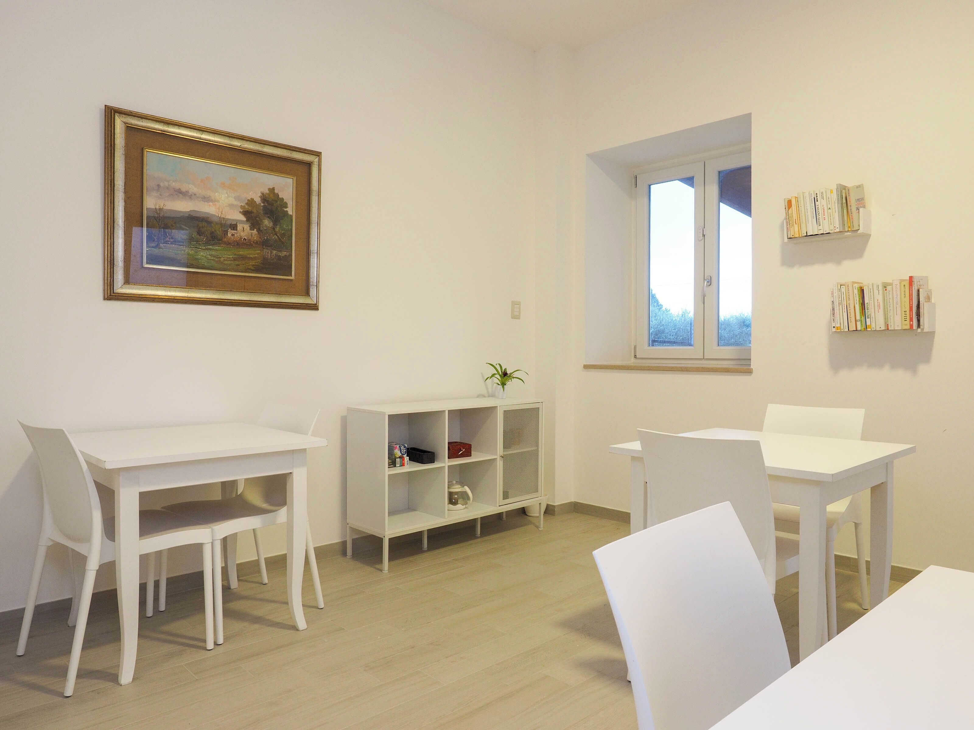 Room, Balcony | Tempat makan