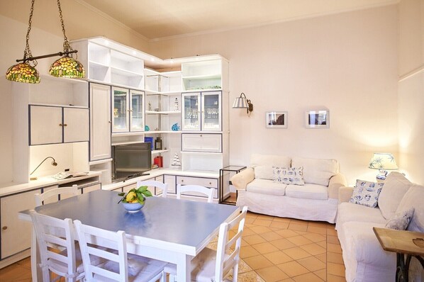 Luokittelematon kuva, 1 kautta 30, painike