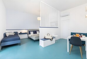 1 camera, ferro/asse da stiro, Wi-Fi, lenzuola