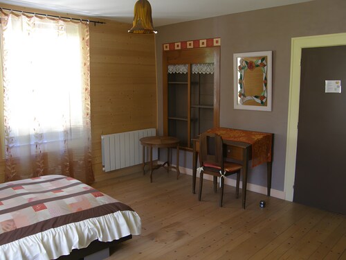 Gîte ancien relais de poste, 8 chambres