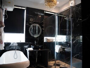 Habitación estándar | Baño | Bidé