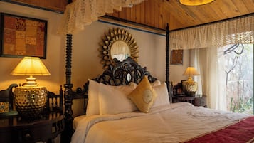 Luxury Room | Free WiFi