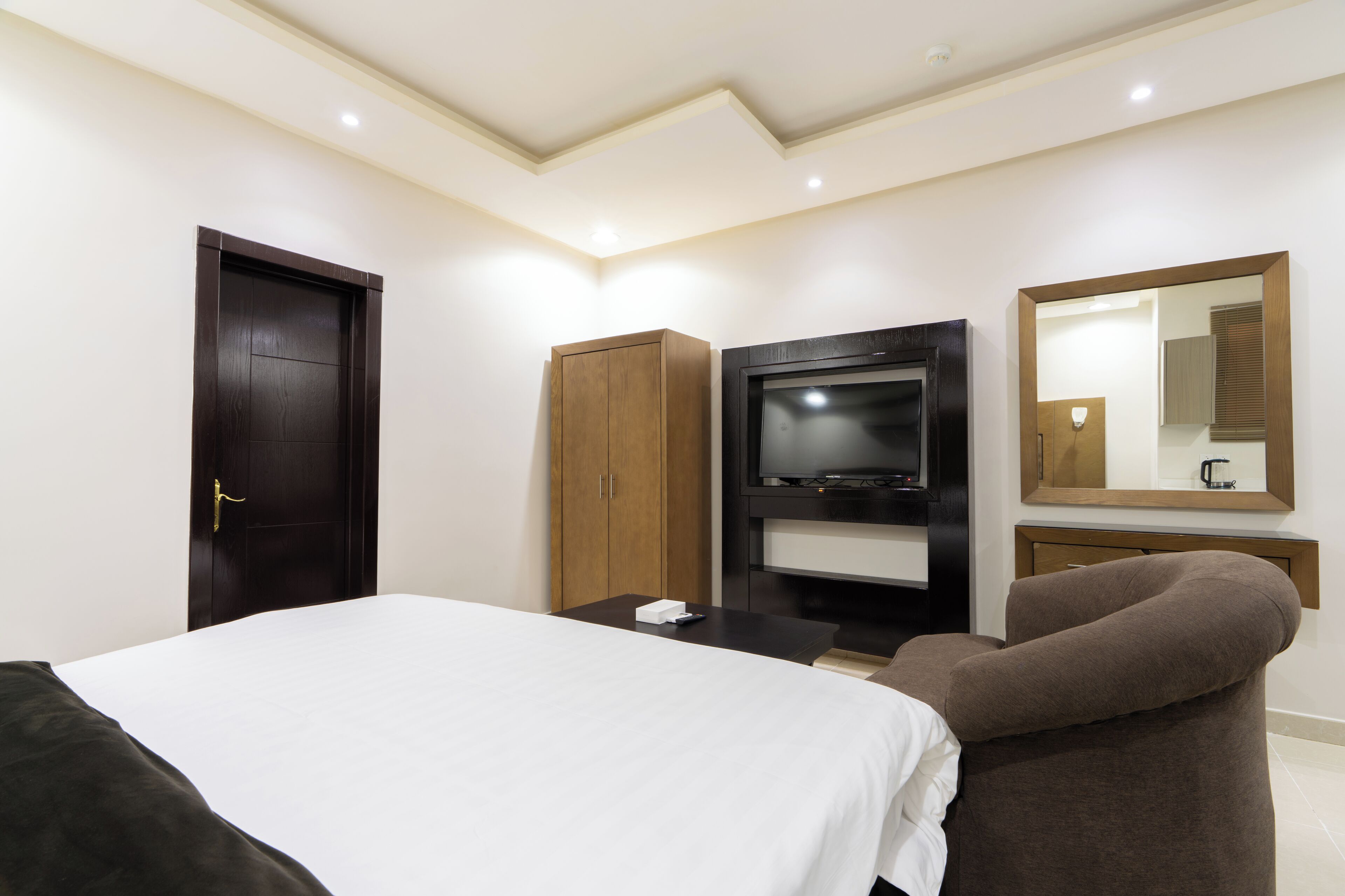 Tabla de planchar con plancha y wifi gratis 