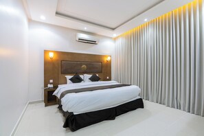 Iron/ironing board, free WiFi - Deyala Serviced Apartments 6 (Riyadh)