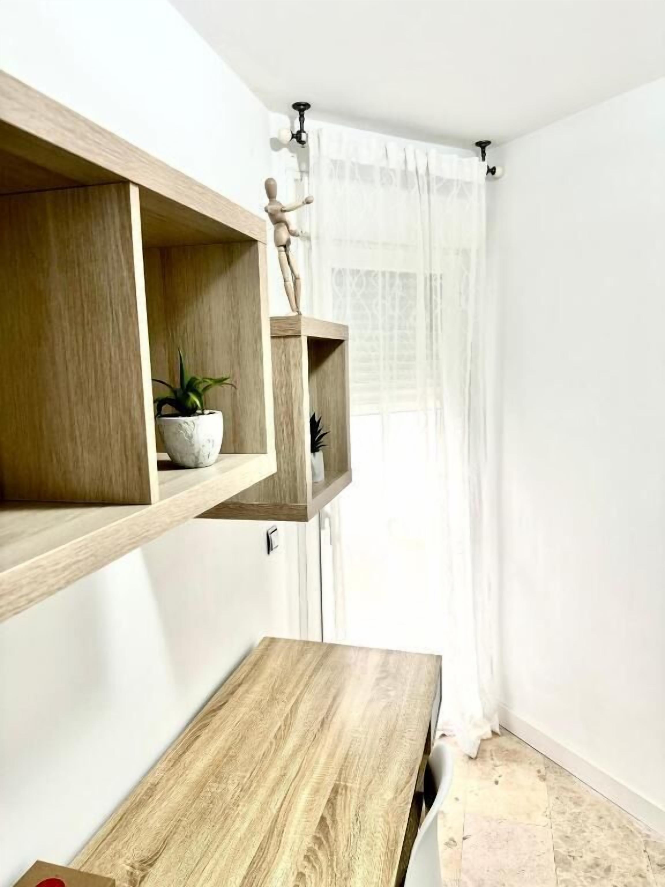 Phòng đơn, quang cảnh sân vườn