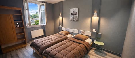 Chambre Double | Chambres insonorisées, draps fournis