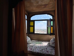 Cadar kapas Mesir, peralatan tempat tidur premium, Wi-fi percuma 