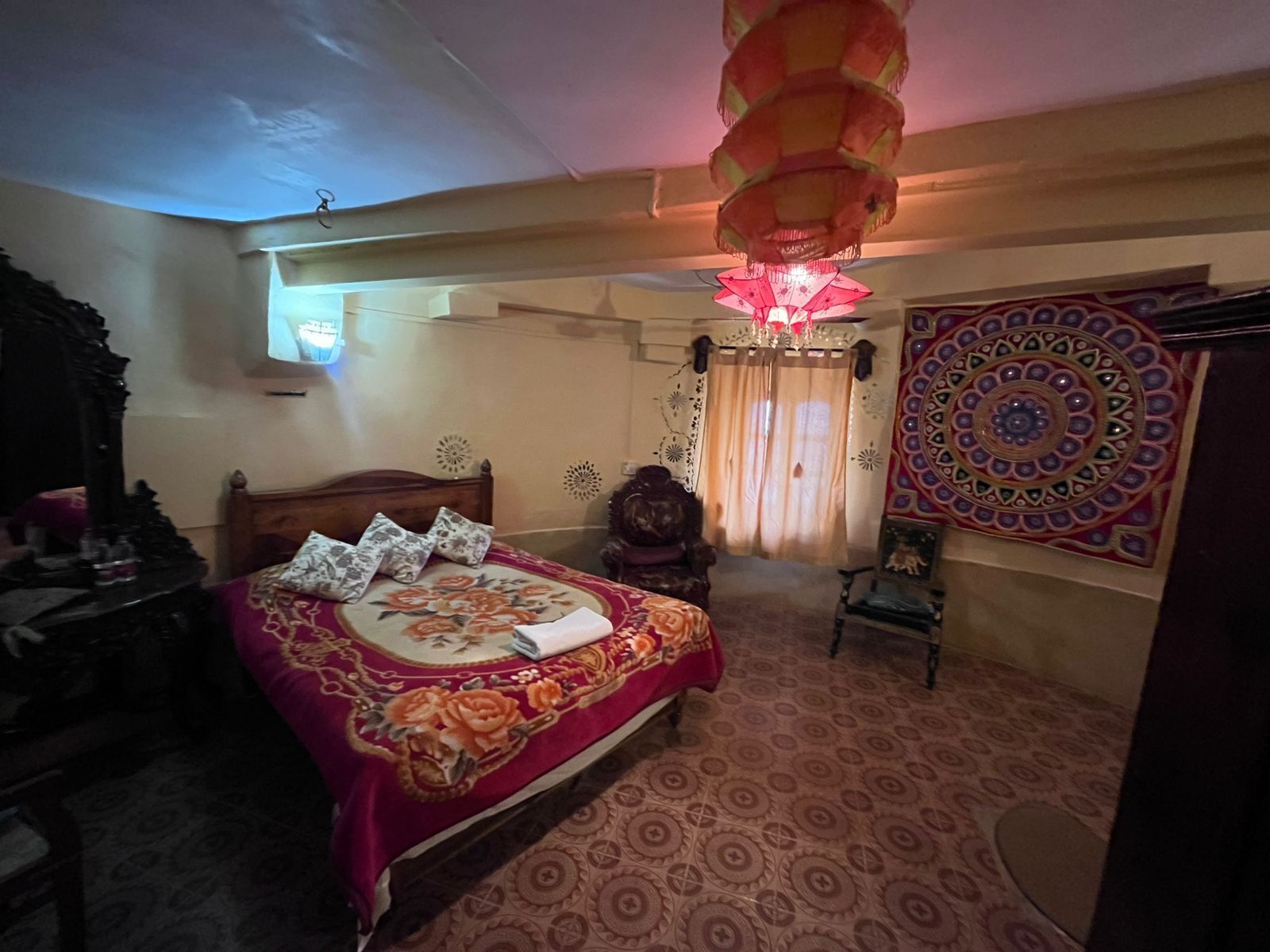 Sábanas de algodón egipcio, ropa de cama de alta calidad, wifi gratis