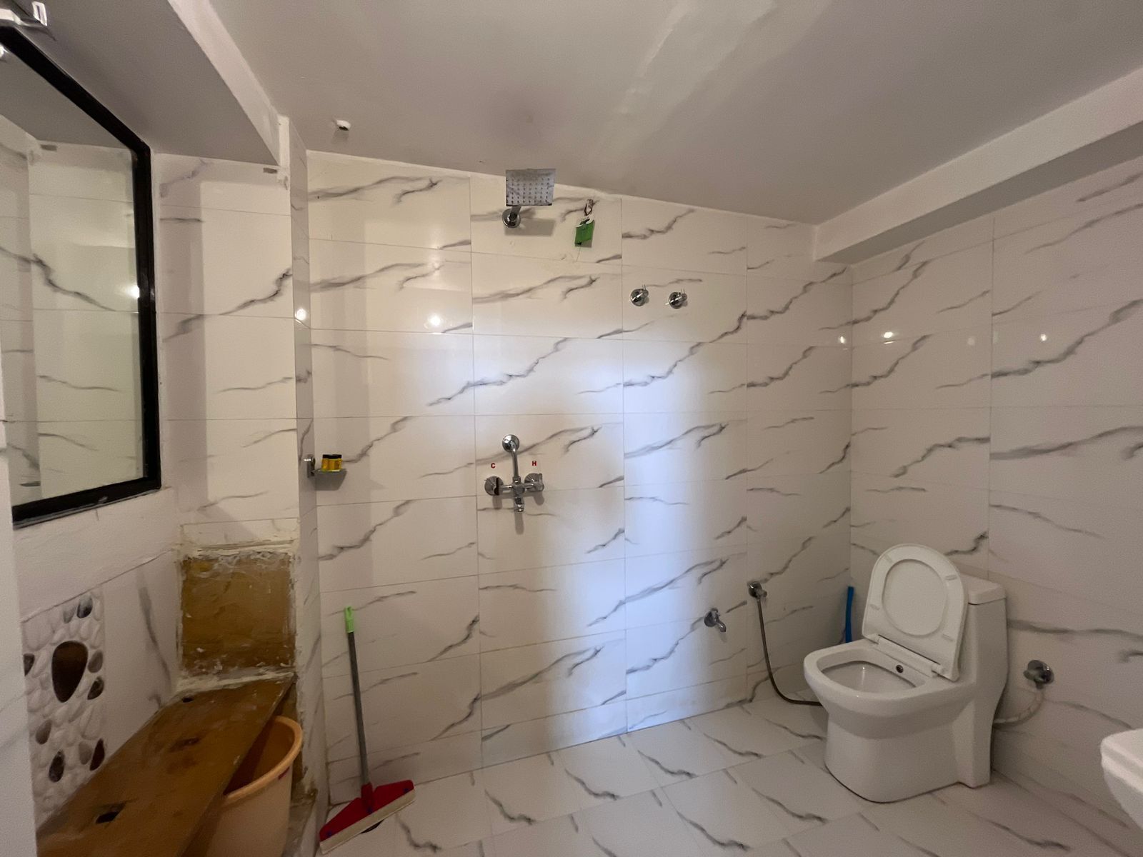 Double or Twin Room | Bathroom | Free toiletries, soap, shampoo, toilet paper