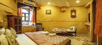 Hotel Surja Jaisalmer