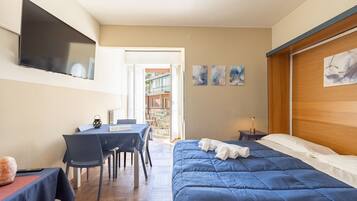 1 camera, ferro/asse da stiro, Wi-Fi gratuito, lenzuola