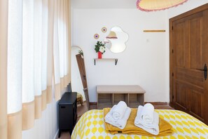 1 bedroom, iron/ironing board, Internet, bed sheets - Tropical Garden (Lower 2) (Granada)