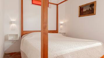 2 camere, ferro/asse da stiro, Wi-Fi