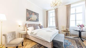 III/26 Studio Apartment | Mörkläggningsgardiner, strykjärn/strykbräda, gratis wi-fi och sängkläder