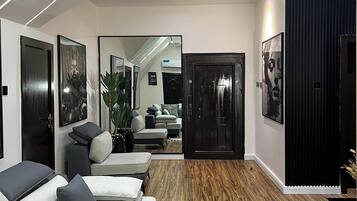 Quarto luxo, sacada, vista para a cidade