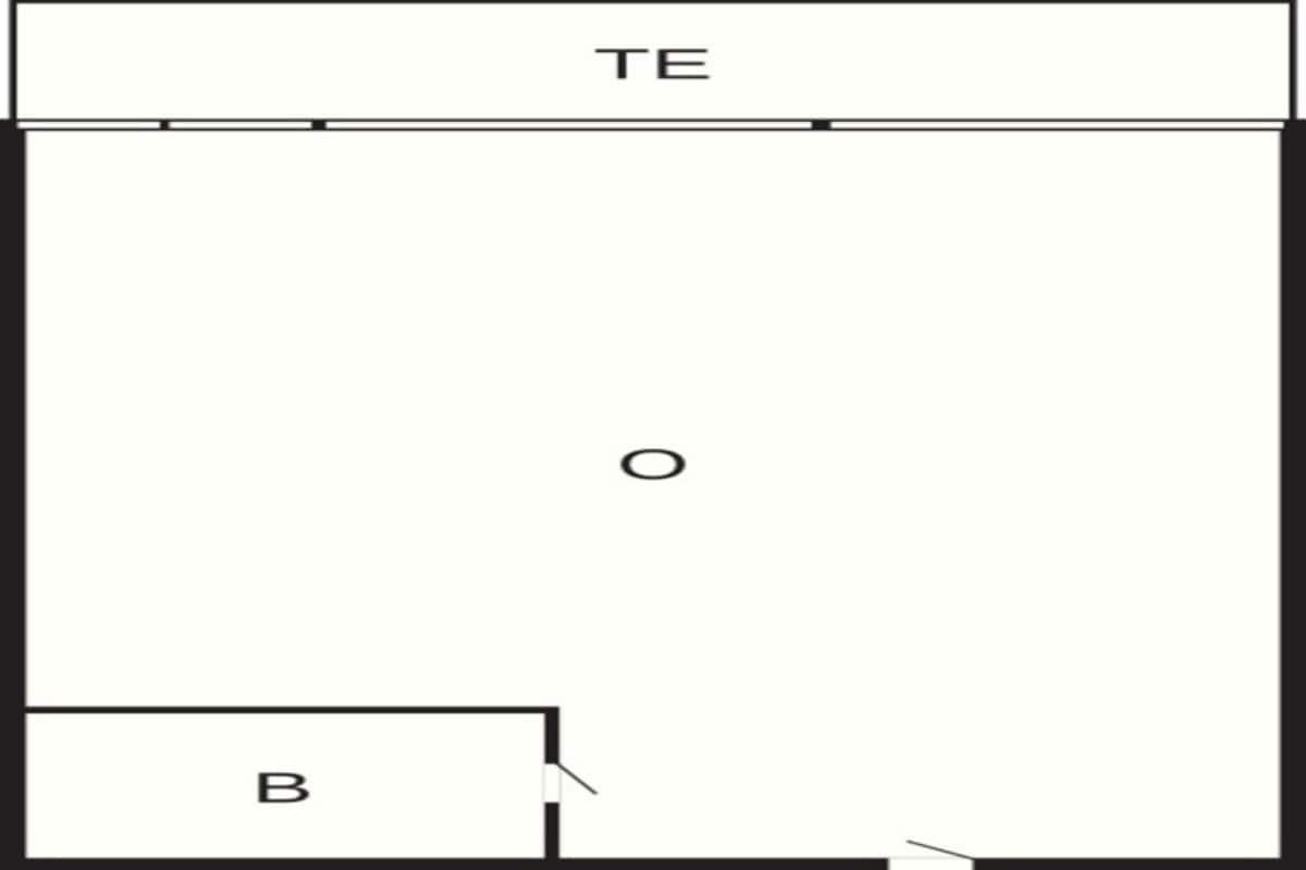 Un plano sencillo con una habitación grande etiquetada como 'TE' y una más pequeña identificada como 'B'.