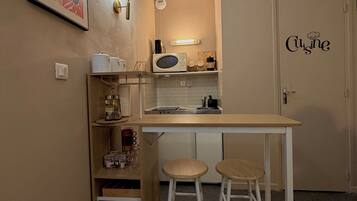 Microwave, stovetop