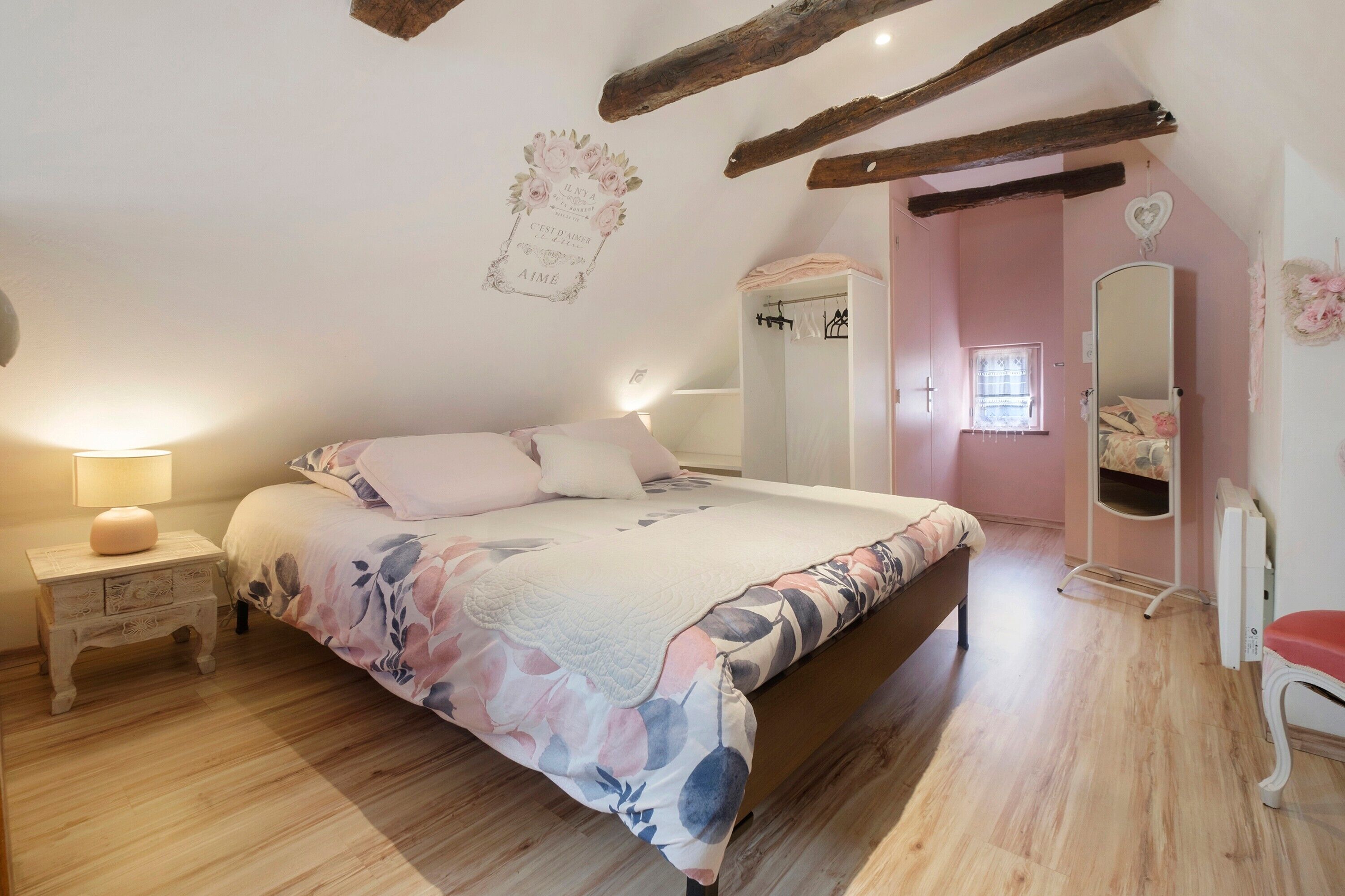 1 bedroom, iron/ironing board, WiFi, bed sheets