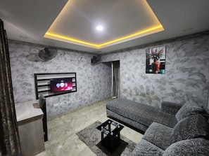 Apartment, Balcony | Living area - DeRadiant Lodge  (Lekki)