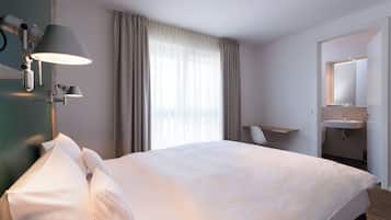 Comfort-íbúð - svalir | Ofnæmisprófaður sængurfatnaður, skrifborð, hljóðeinangrun