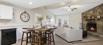 Dolly’s Darlings Duplex Units A & B by Beyond Expectations: Hot Tub & Game Room