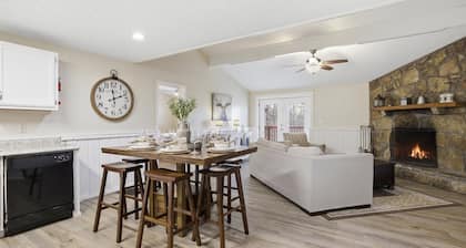 Dolly’s Darlings Duplex Units A & B by Beyond Expectations: Hot Tub & Game Room