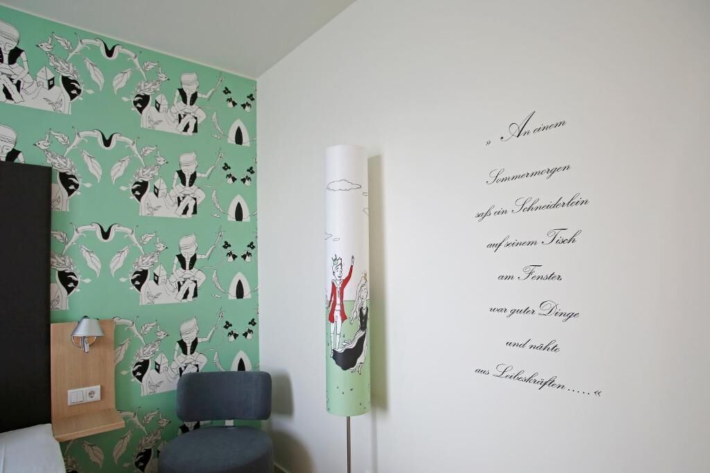 In-room safe, desk, soundproofing, free WiFi