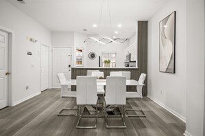 Dining - Dad's Month, FIFA Fever/Free Night and Claim your Reward! (Kissimmee)