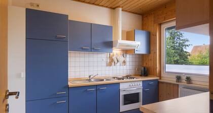 Apartment Gartenblick – Spacious Retreat with Garden View in Korbach