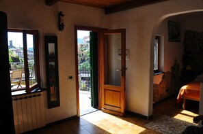 基本四人房, 海景