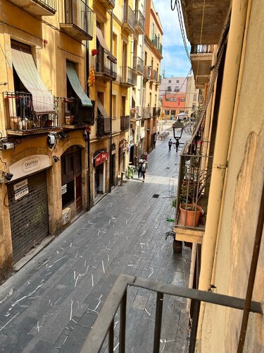 IAN'S APARTMENT in Tarragona Old Town