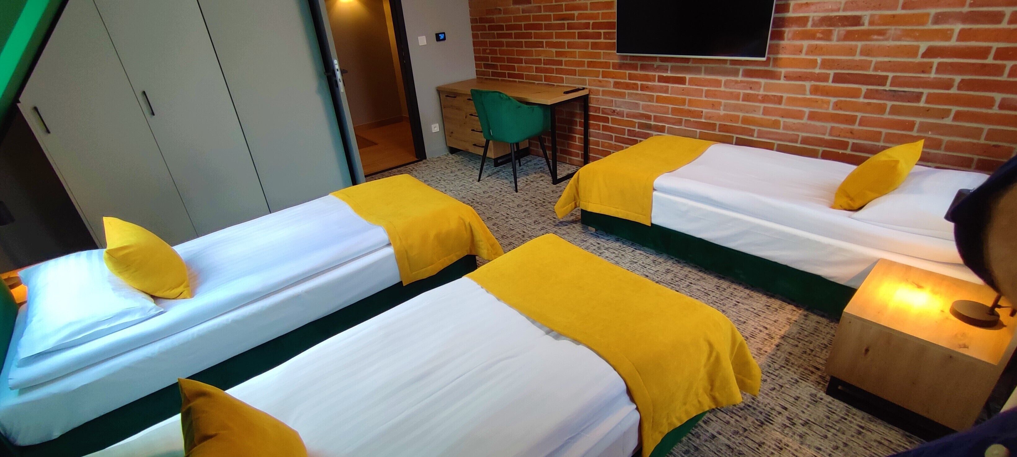 Individually furnished, desk, laptop workspace, soundproofing