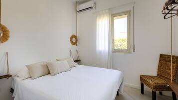 Superior Villa, Garden View | Free WiFi