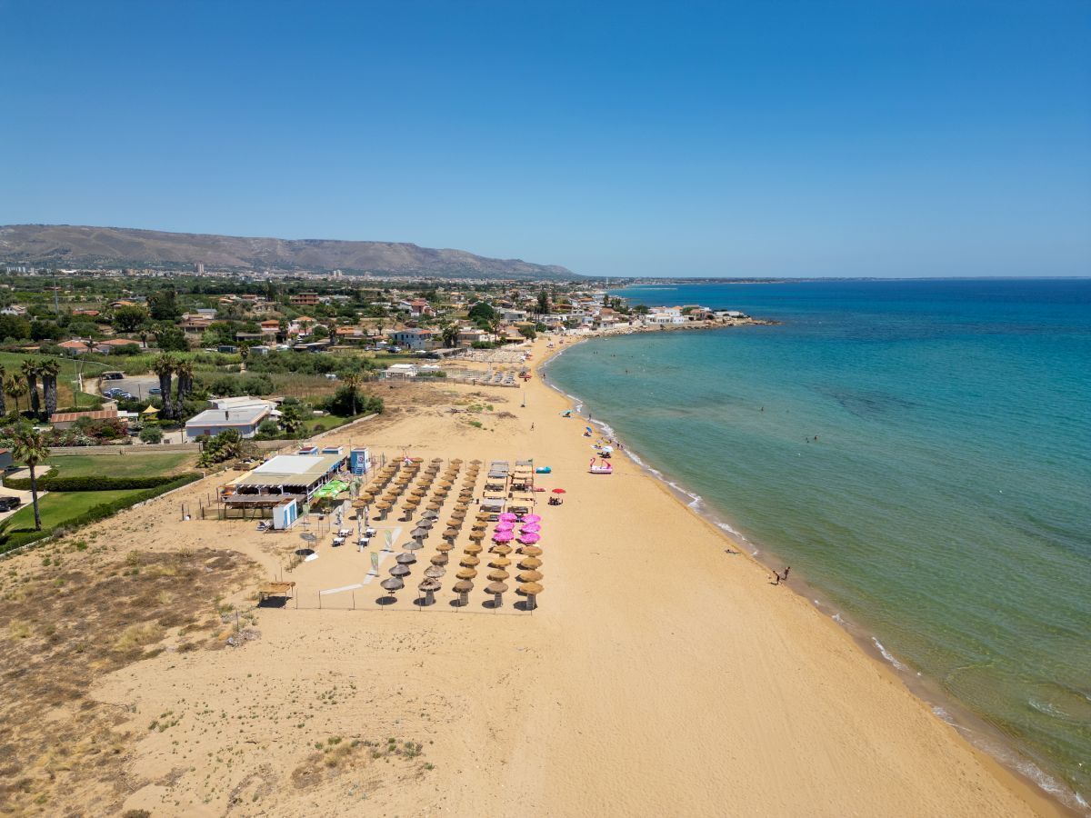 Beach/ocean view