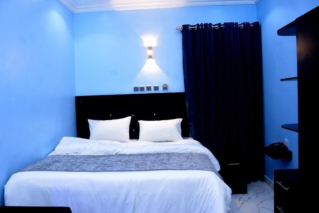 Familierom, balkong, byutsikt