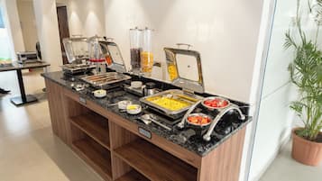 Desayuno continental todos los días (con cargo)