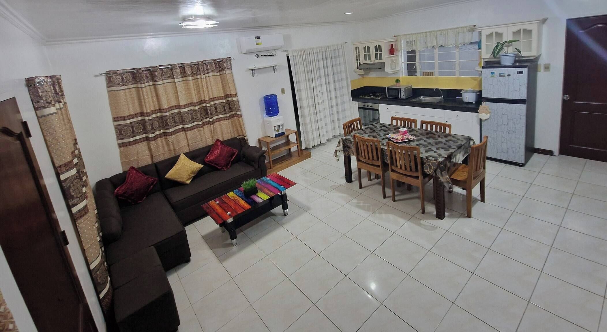 House, 3 Bedrooms, Accessible, Balcony | Living room