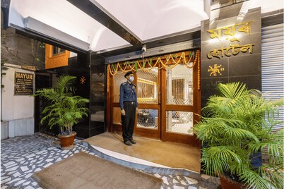 Mayur Hotel