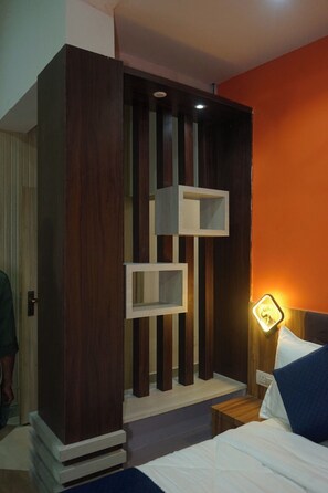 Superior Room | Living area - Hotel Konaaz Inn (Aligarh)