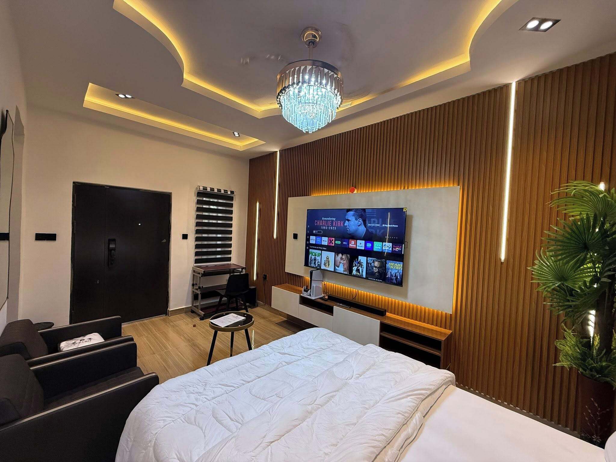 Junior Room, Balcony, City View