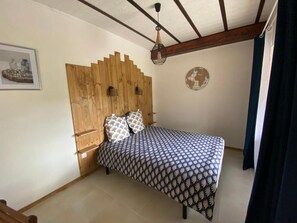 صورة غير مصنفة، 2 من 35، زرّ