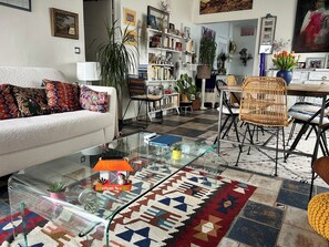 TV - Charming apartment (90 m2) with sunny terrace 3* listed (Saint-Jean-de-Luz)