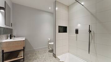 Towels, soap, toilet paper