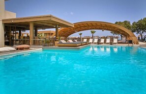 Unclassified image, 4 of 18, button - Enorme Teatro Beach (Amoudara Herakliou)