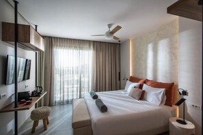 Double Room | Premium bedding, memory foam beds, free minibar items, in-room safe