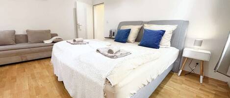 3 間睡房、熨斗/熨衫板、Wi-Fi、床單