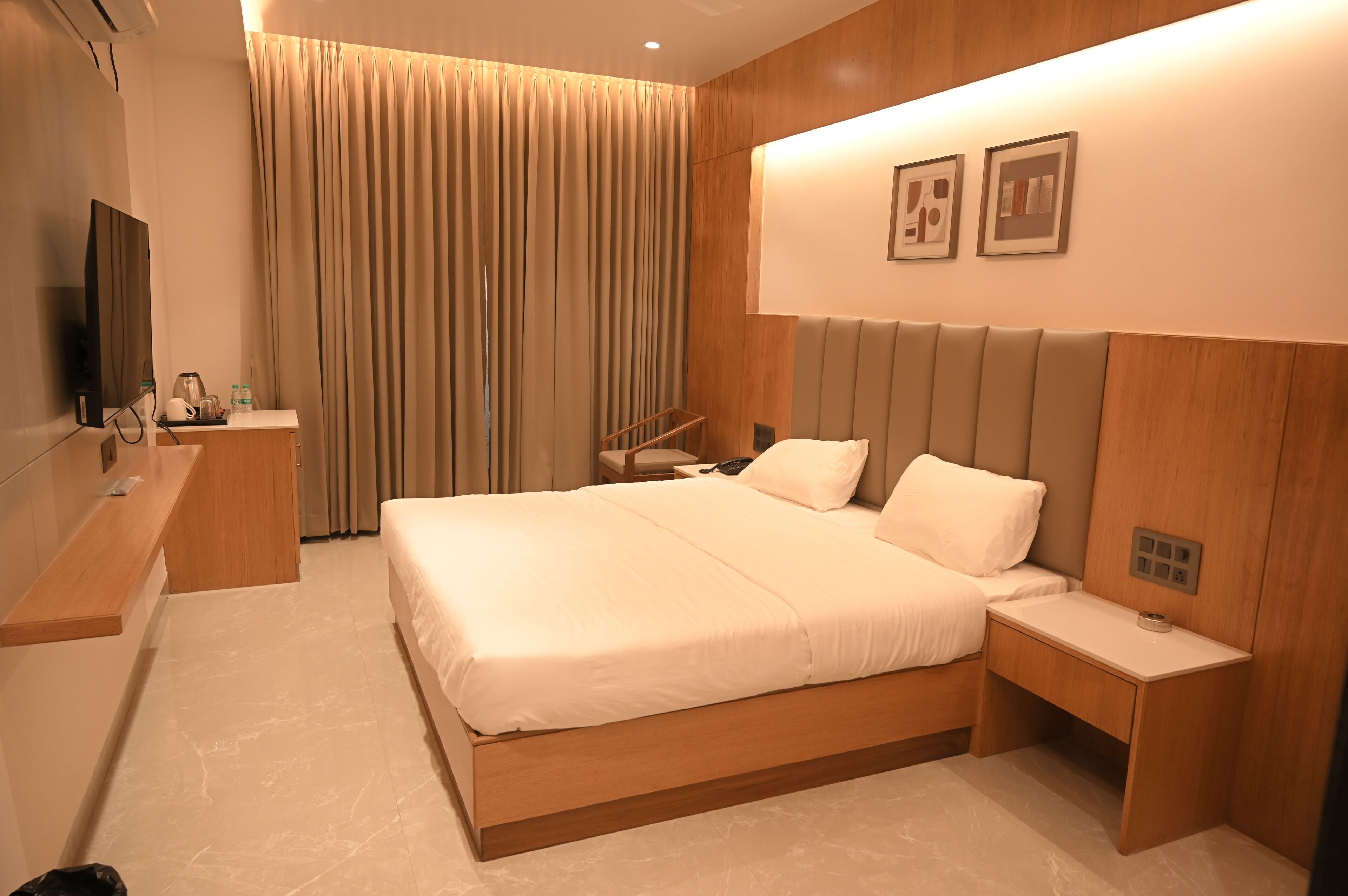 Habitación ejecutiva | Camas supletorias, wifi gratis, ropa de cama