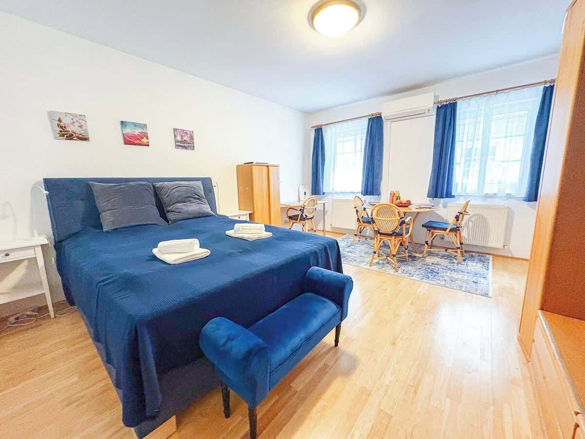 熨斗/熨衫板、Wi-Fi、床單