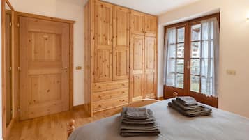 2 Schlafzimmer, Bügeleisen/Bügelbrett, WLAN, Bettwäsche