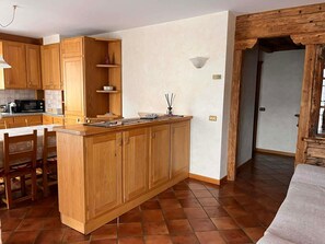 Uklassifisert bilde, 5 av 21, knapp